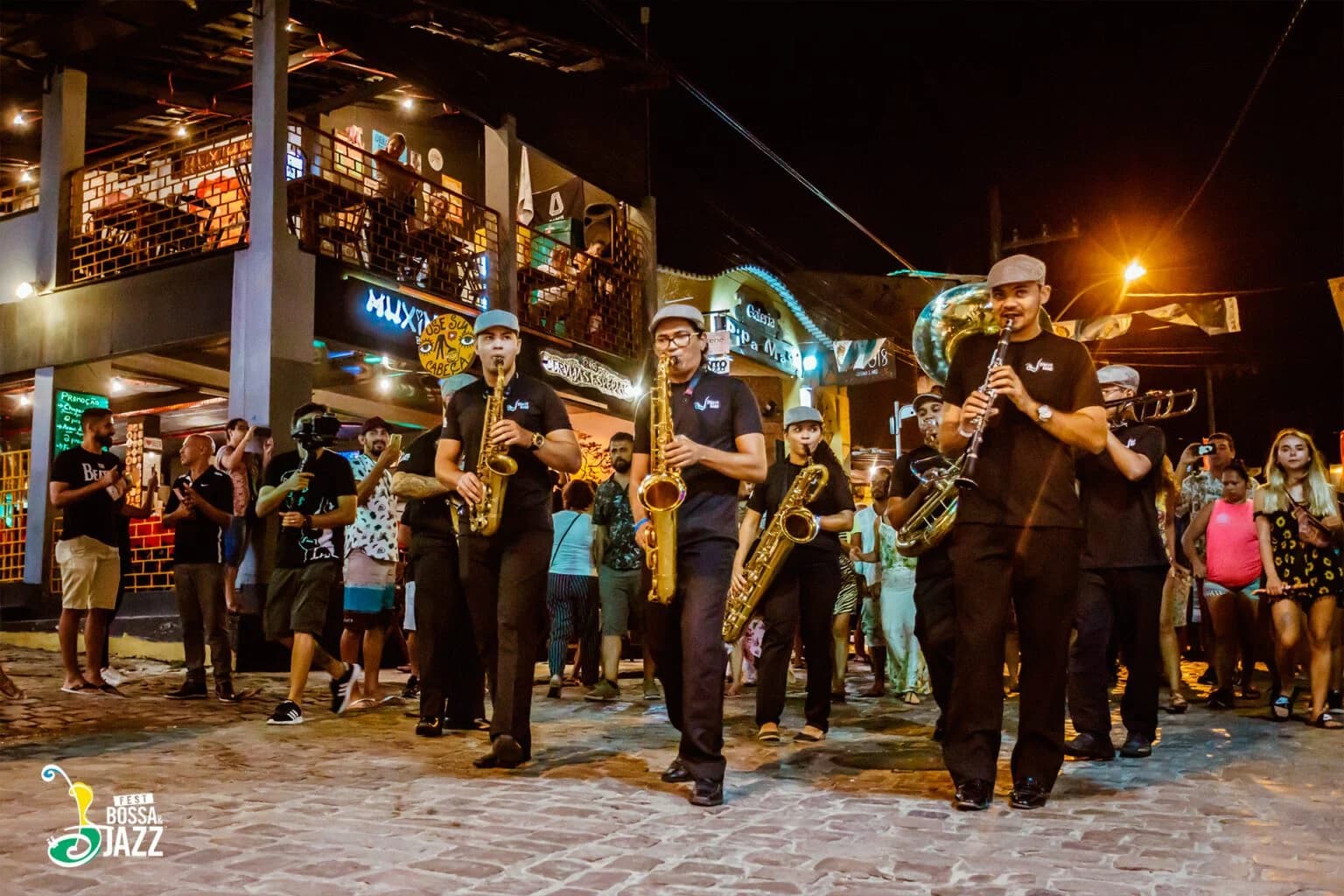 Fest Bossa & Jazz · Pipa · Chapadão sunset · intimate stages